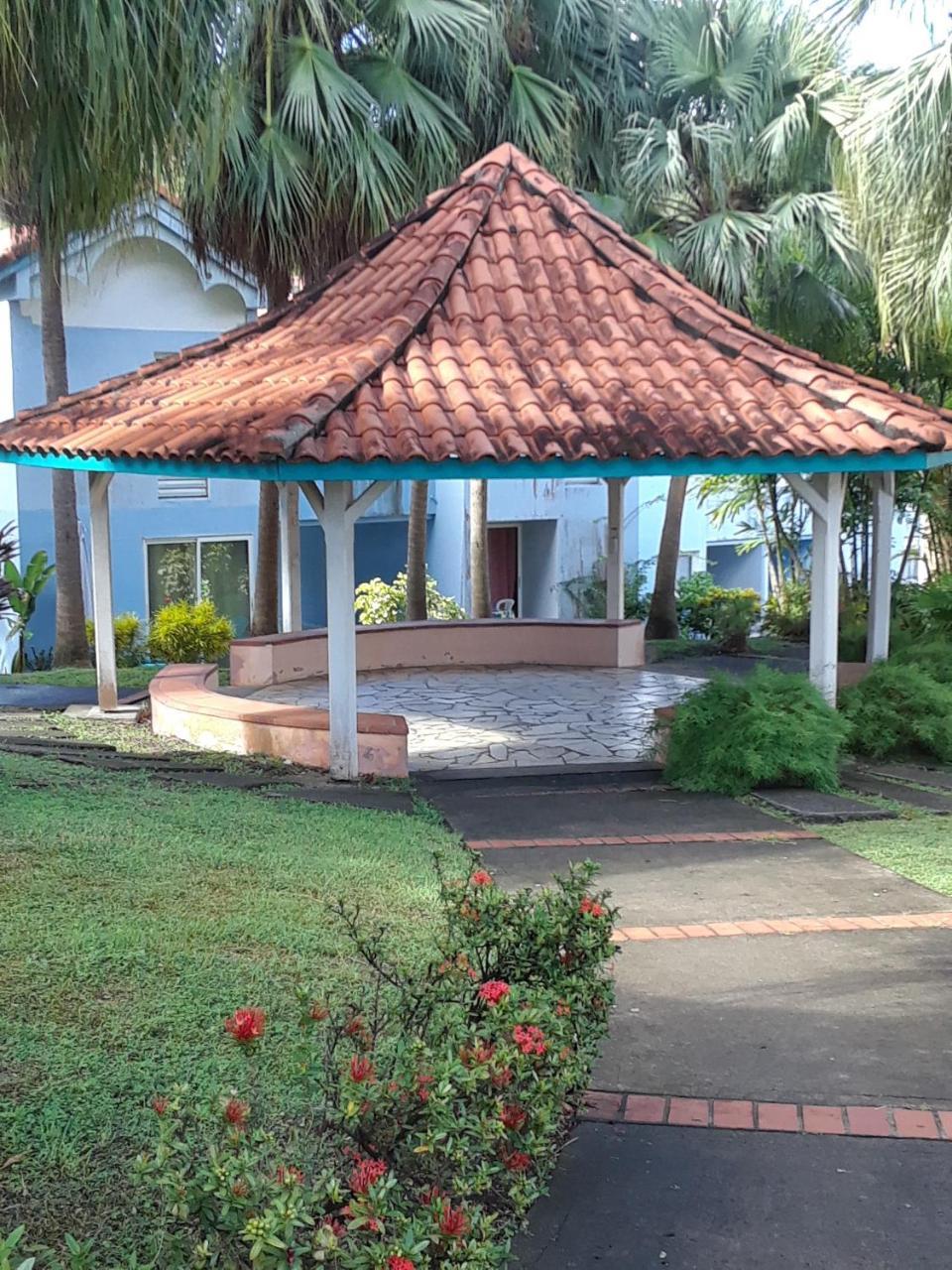 Residence Des Salines แซ็งแตนน์ ภายนอก รูปภาพ
